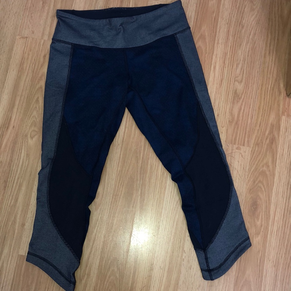 Lululemon cropped leggings